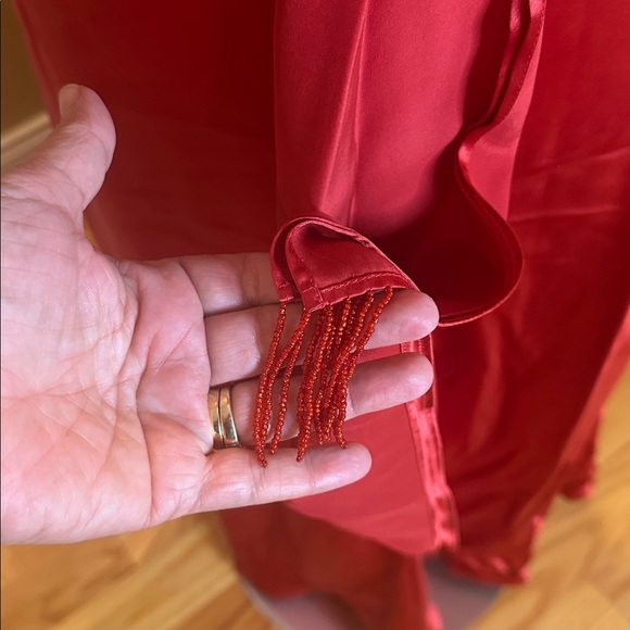 Victoria’s Secret Red Silk Maxi Gown Night Gown SzM - Picture 5 of 9